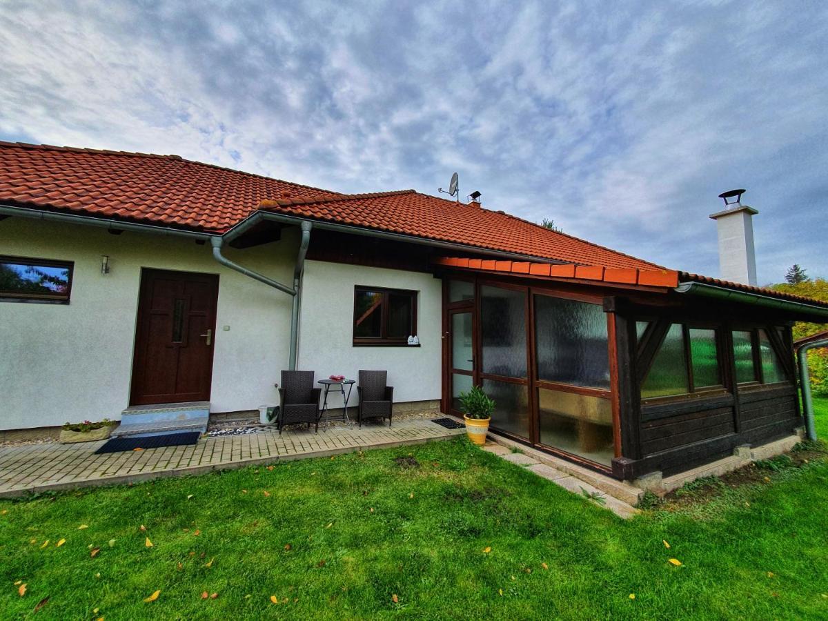 Domek Cisarsky Villa Šluknov Exteriör bild