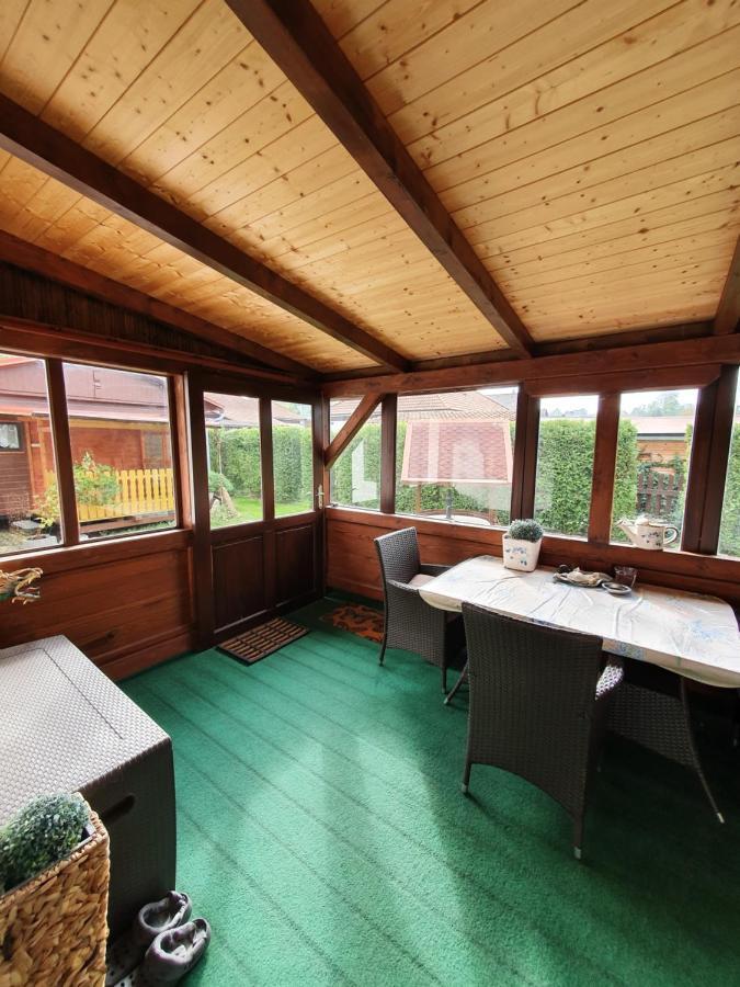 Domek Cisarsky Villa Šluknov Exteriör bild