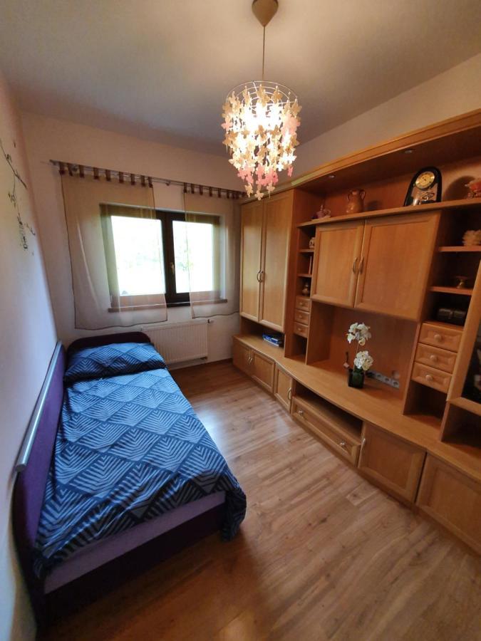 Domek Cisarsky Villa Šluknov Exteriör bild