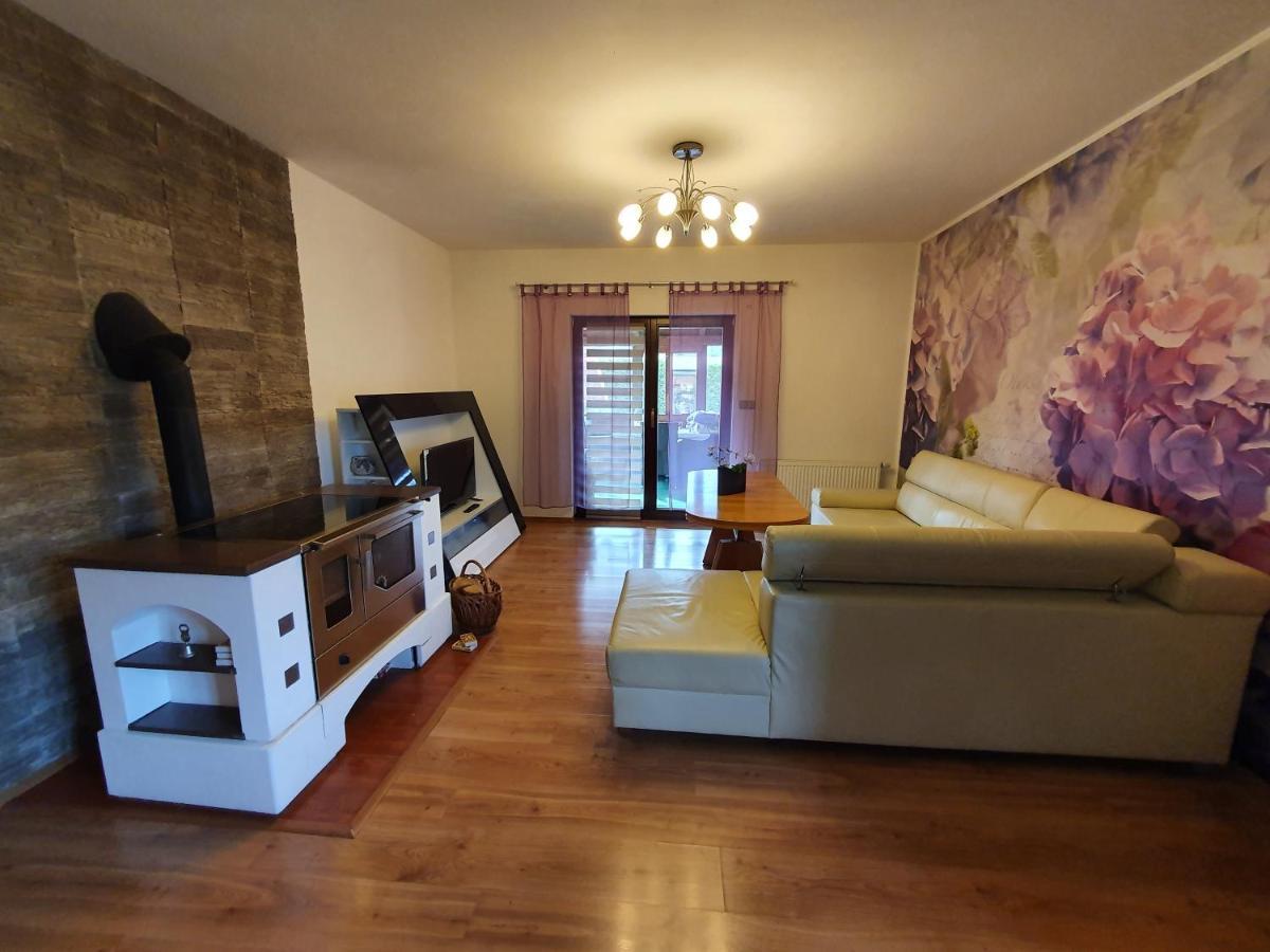 Domek Cisarsky Villa Šluknov Exteriör bild