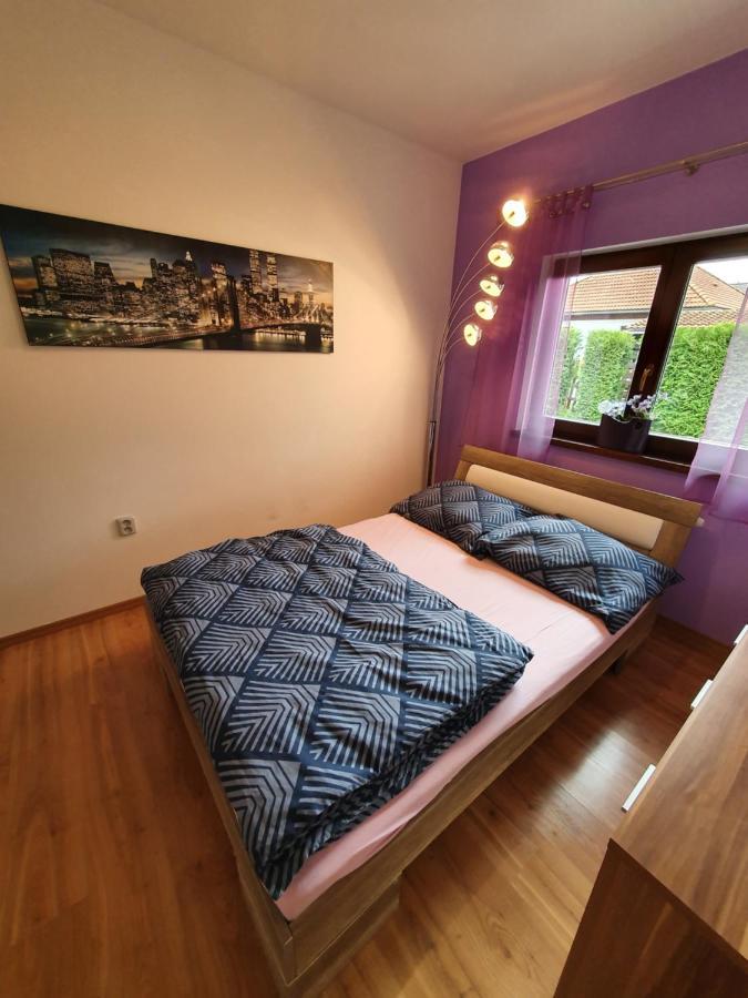 Domek Cisarsky Villa Šluknov Exteriör bild